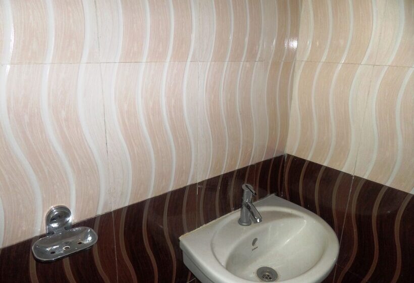 בית מלון כפרי Riya Raj