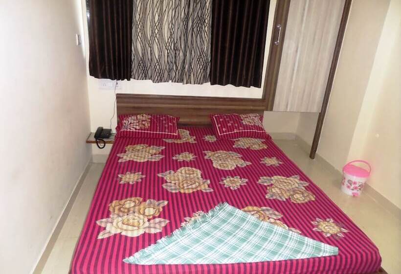 בית מלון כפרי Riya Raj