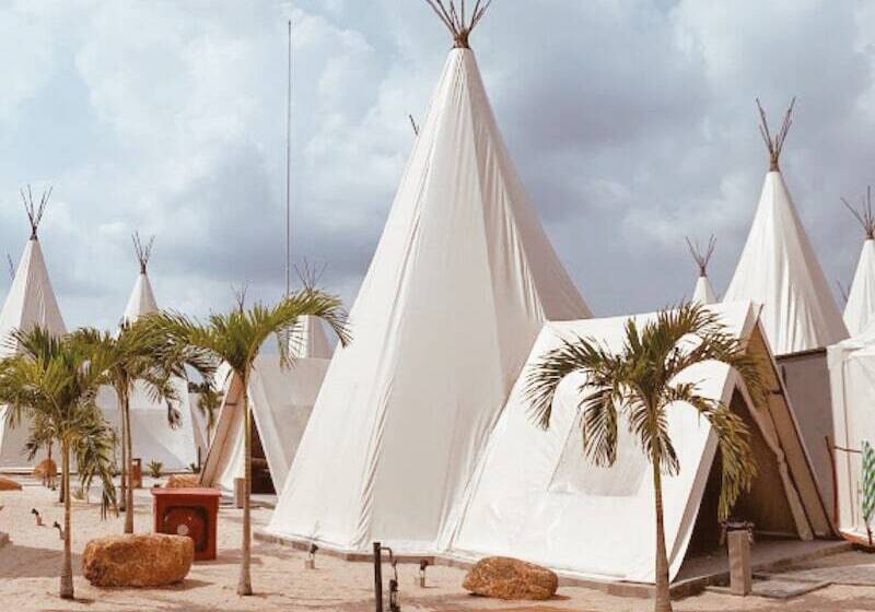 בית מלון כפרי The Anmon Resort Bintan