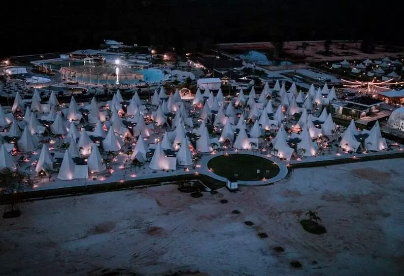 Hotelli The Anmon Resort Bintan