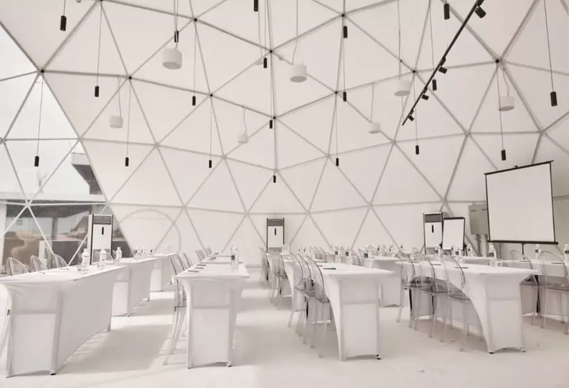 Hotelli The Anmon Resort Bintan