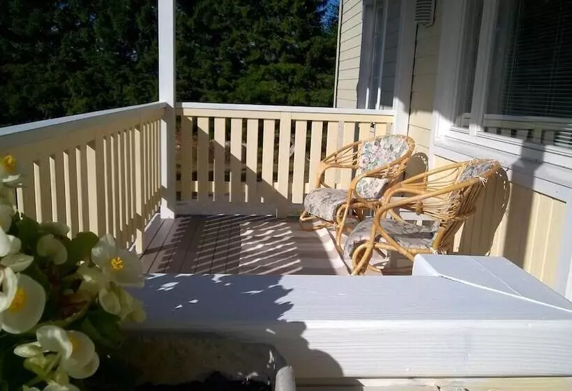 Majatalo Myötätuuli