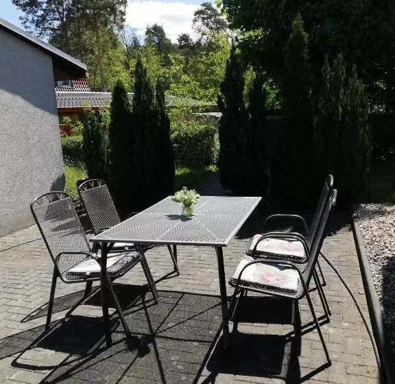 ペンション Am Waldrand Spreewald