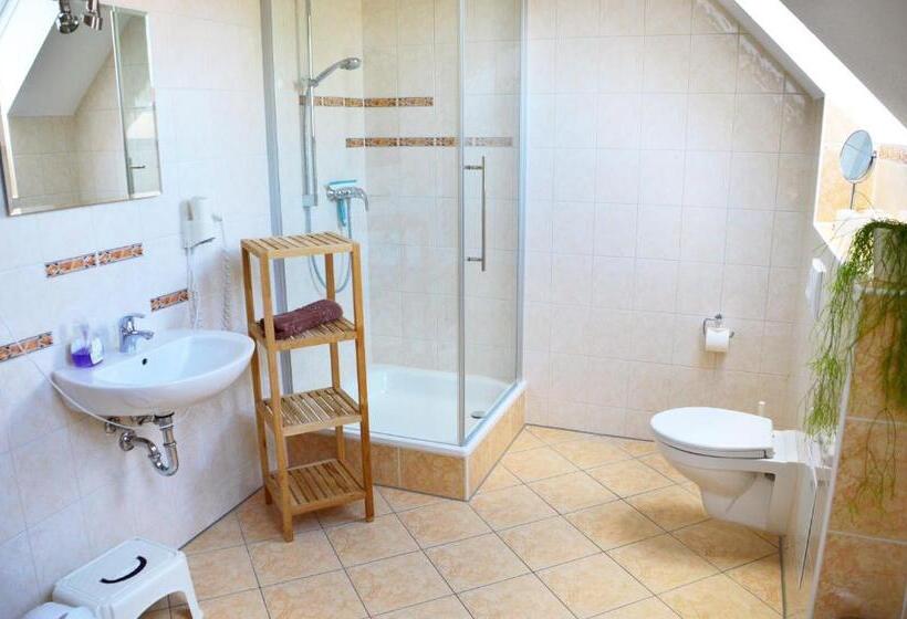 פנסיון Am Waldrand Spreewald