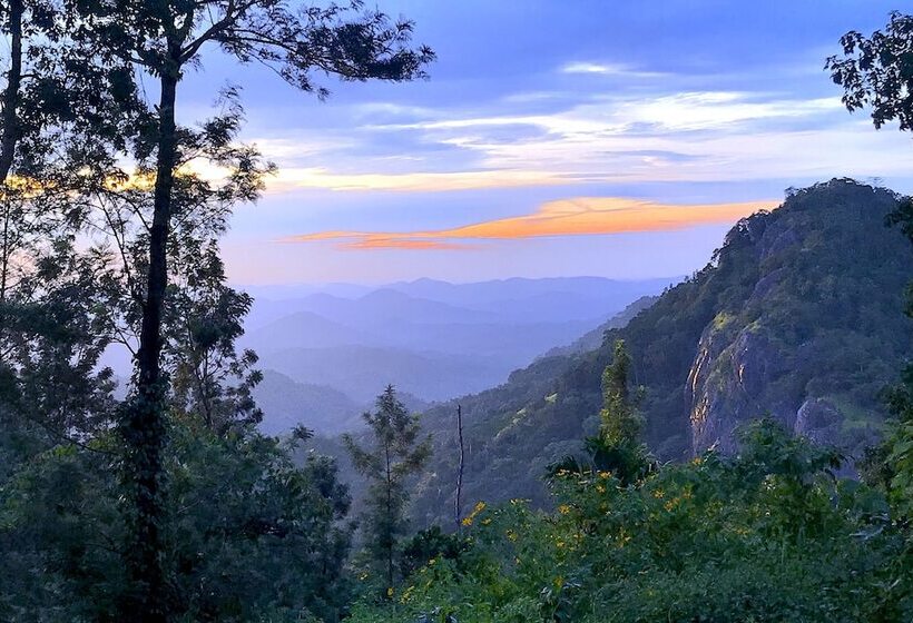 ペンション The Fortress Balumgala