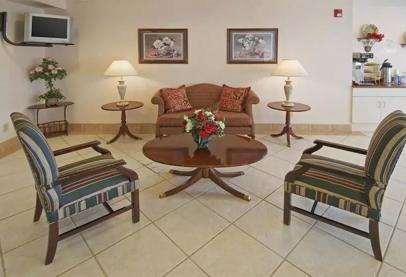 Отель Americas Best Value Inn & Suites Mcdonough