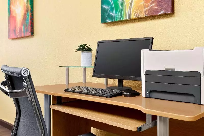 هتل Americinn By Wyndham Branson & Conference Center