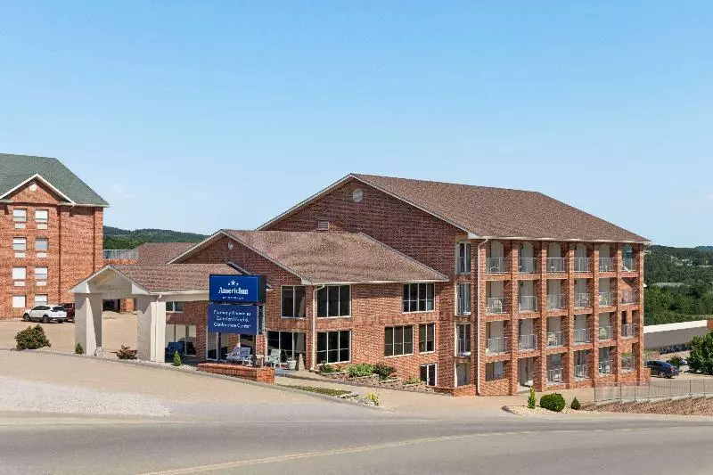 هتل Americinn By Wyndham Branson & Conference Center