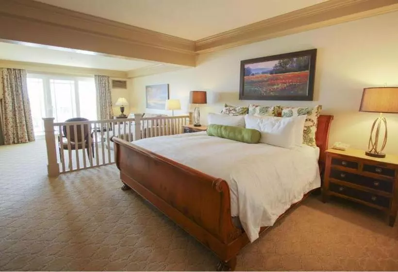 هتل Bellwether On Bellingham Bay