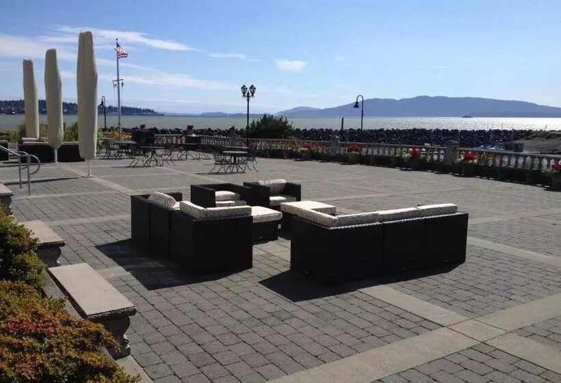 هتل Bellwether On Bellingham Bay