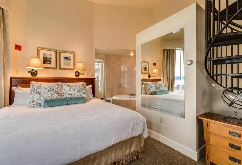 هتل Bellwether On Bellingham Bay