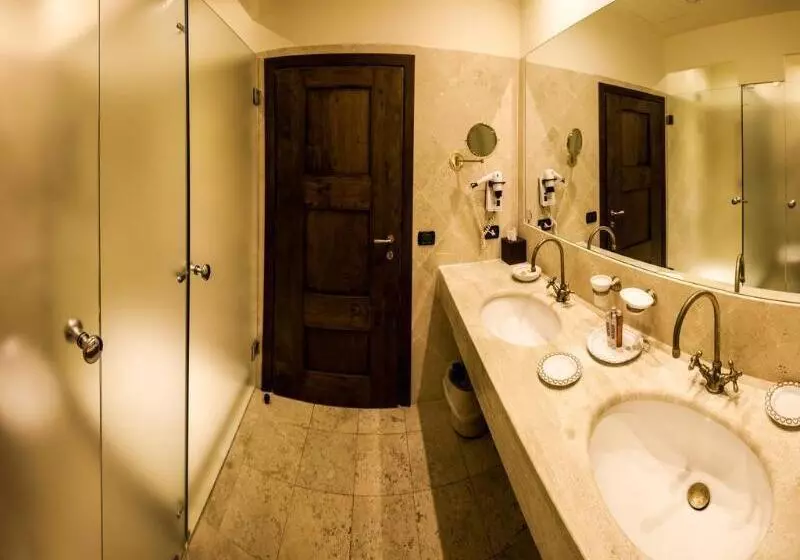 Szálloda Costa Dei Fiori