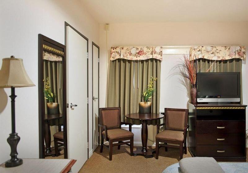 酒店 Harborview Inn & Suitesconvention Centerairportgaslampseaworldzoobalboa Park