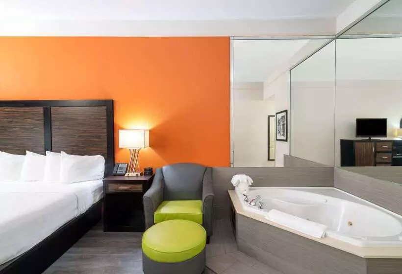 ホテル La Quinta By Wyndham Prattville