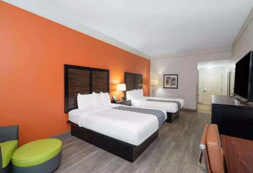 ホテル La Quinta By Wyndham Prattville