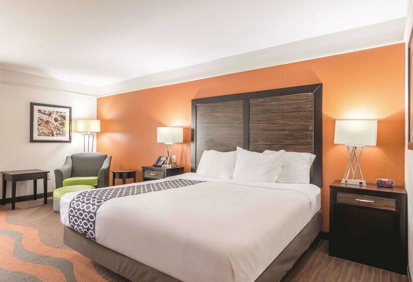 בית מלון כפרי La Quinta By Wyndham Prattville