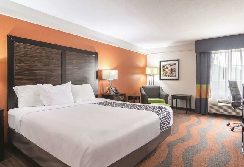 בית מלון כפרי La Quinta By Wyndham Prattville