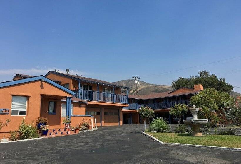 هتل Los Padres Inn