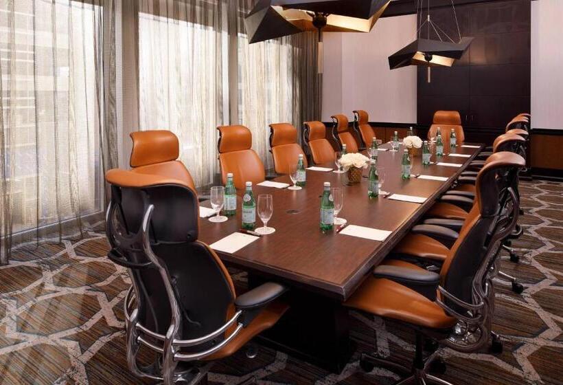 酒店 Louisville Marriott Downtown