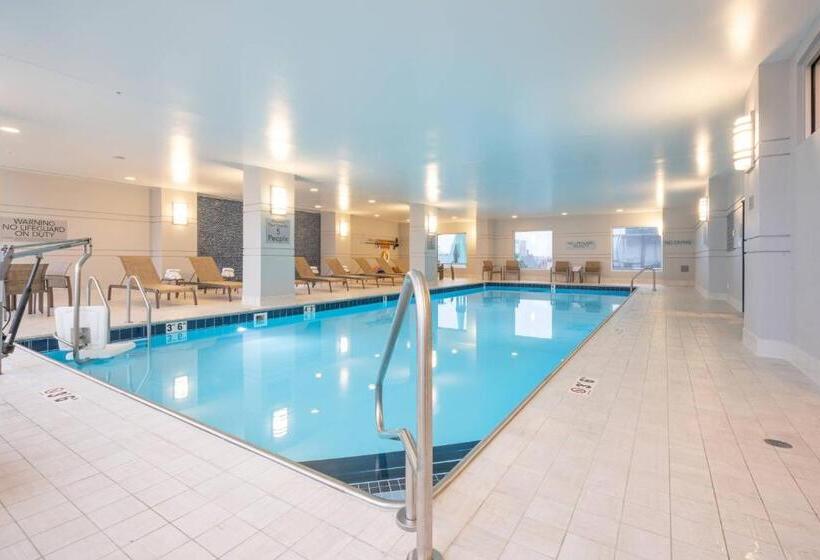 酒店 Louisville Marriott Downtown