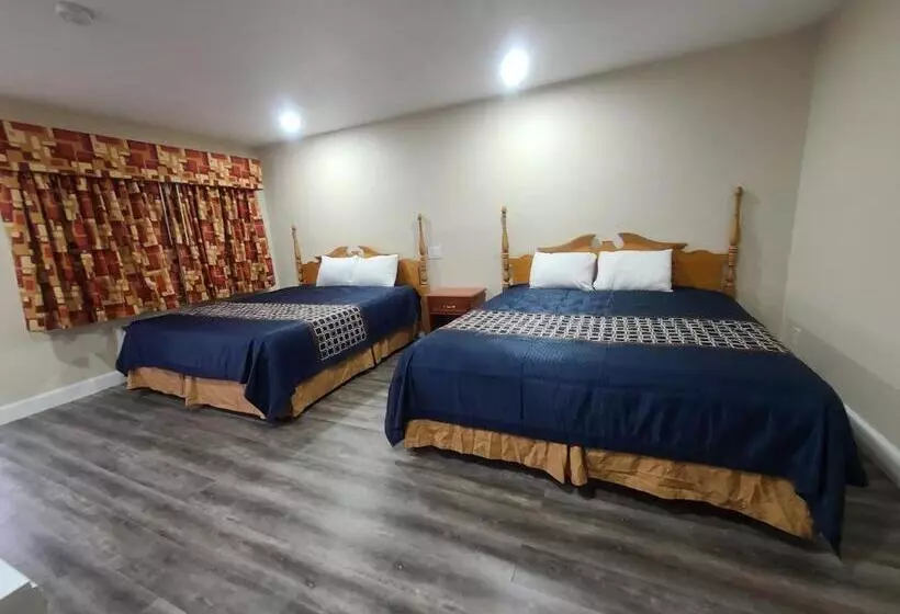 هتل Majestic Inn & Suites