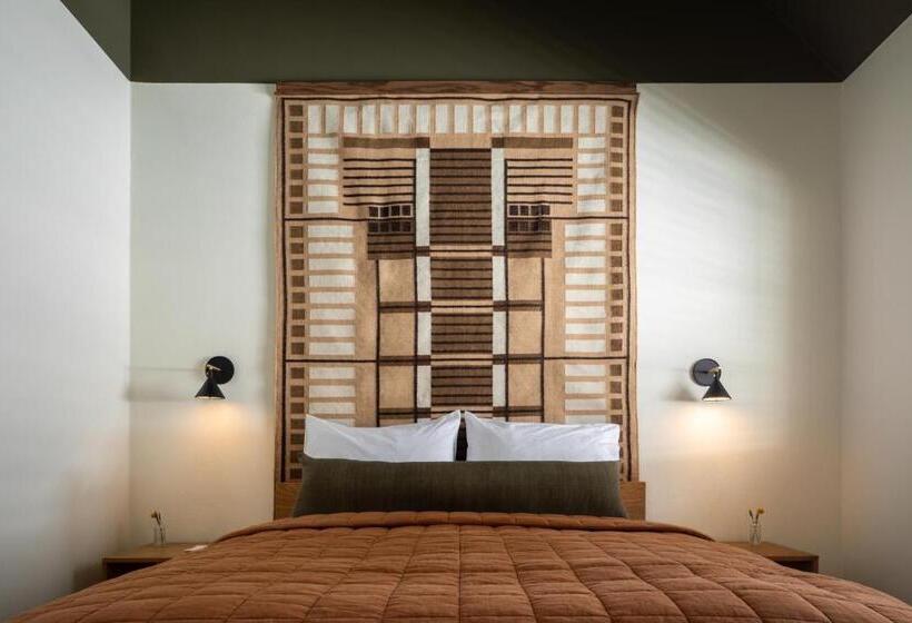 فندق Marina Riviera