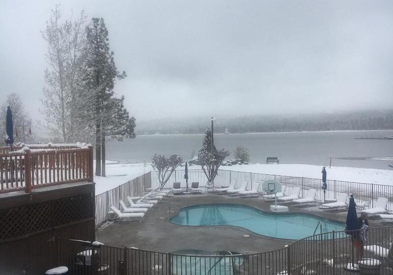 فندق Marina Riviera