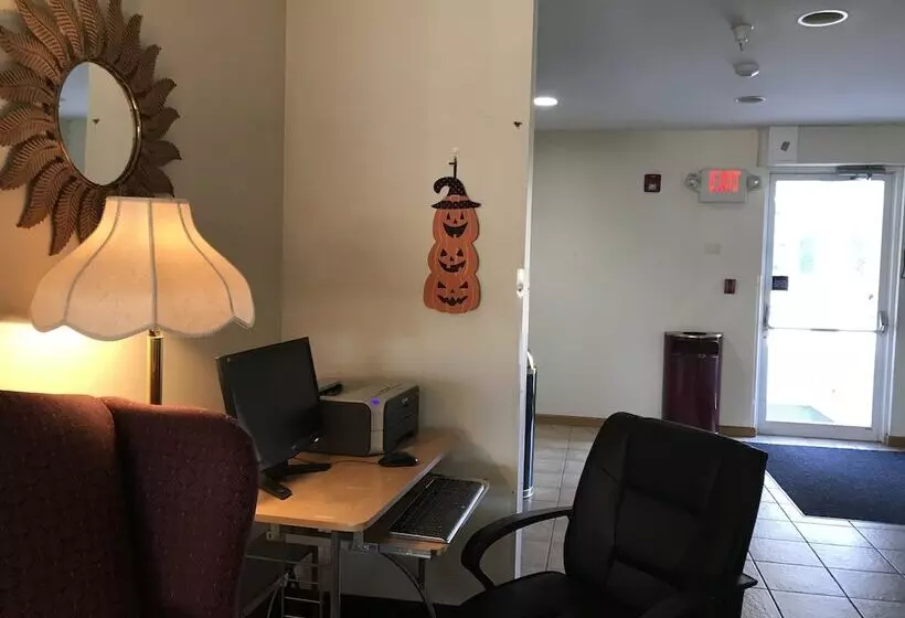 호텔 Mariner's Village Resort