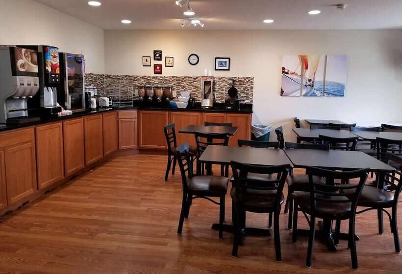 酒店 Mariner's Village Resort