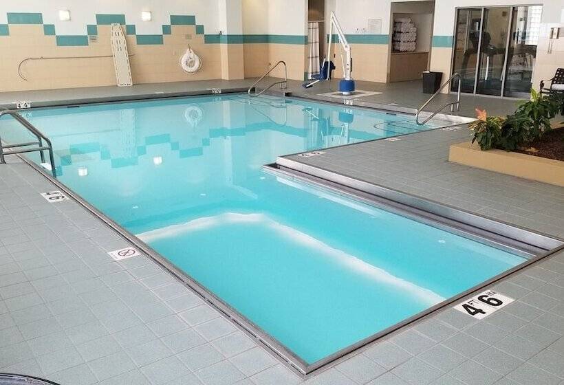 בית מלון כפרי Marriott Anchorage Downtown