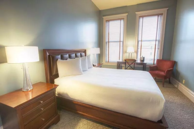 בית מלון כפרי Montvale