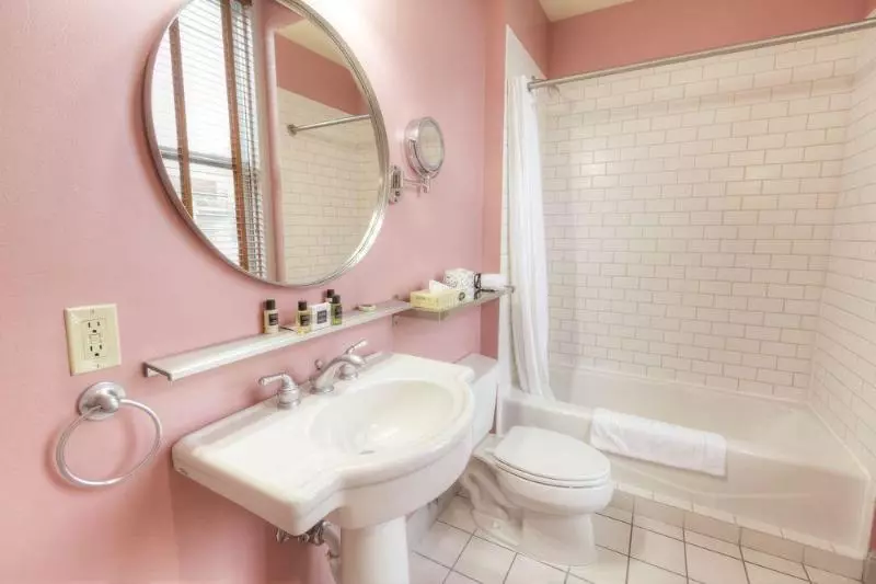 בית מלון כפרי Montvale