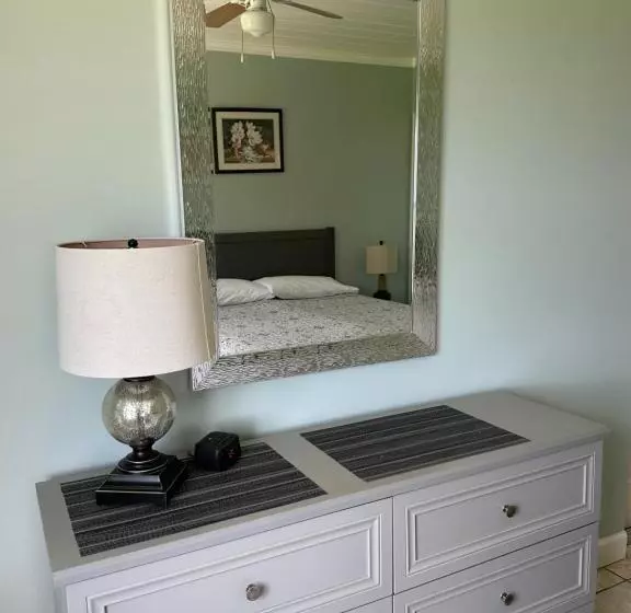 ホテル Ocean Front Paradise Resort