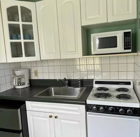 ホテル Ocean Front Paradise Resort