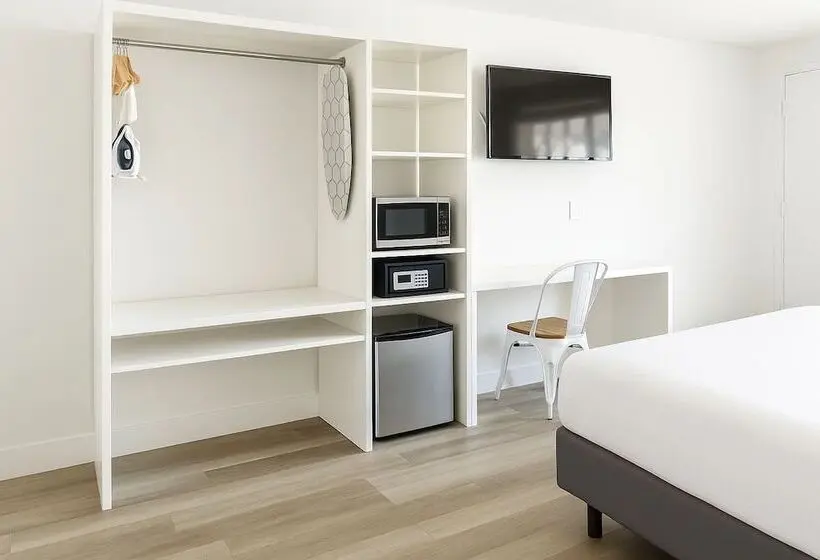 Hotelli Oneway Brunswick