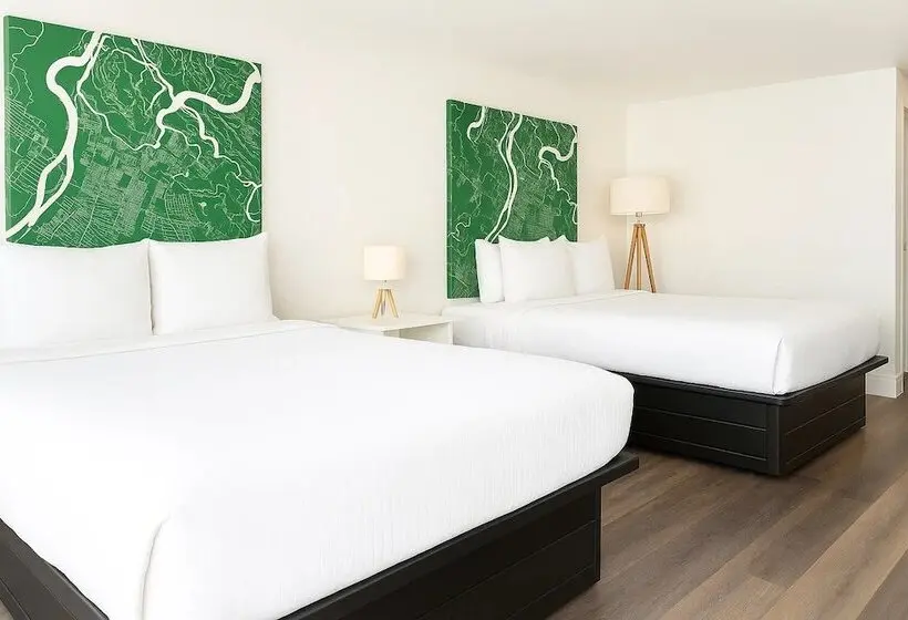 Hotelli Oneway Brunswick