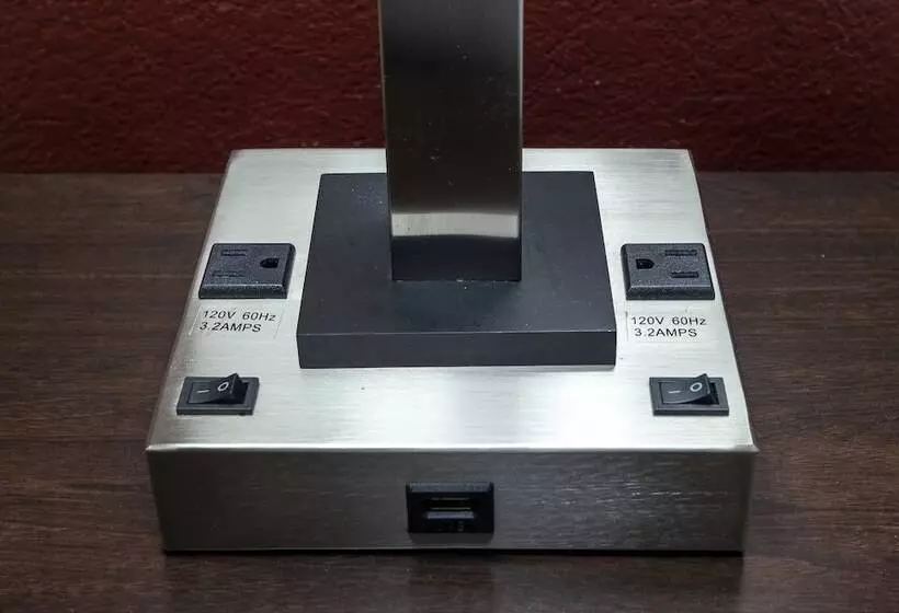 בית מלון כפרי Red Roof Inn Hartselle