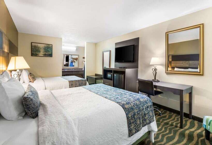 בית מלון כפרי Rodeway Inn