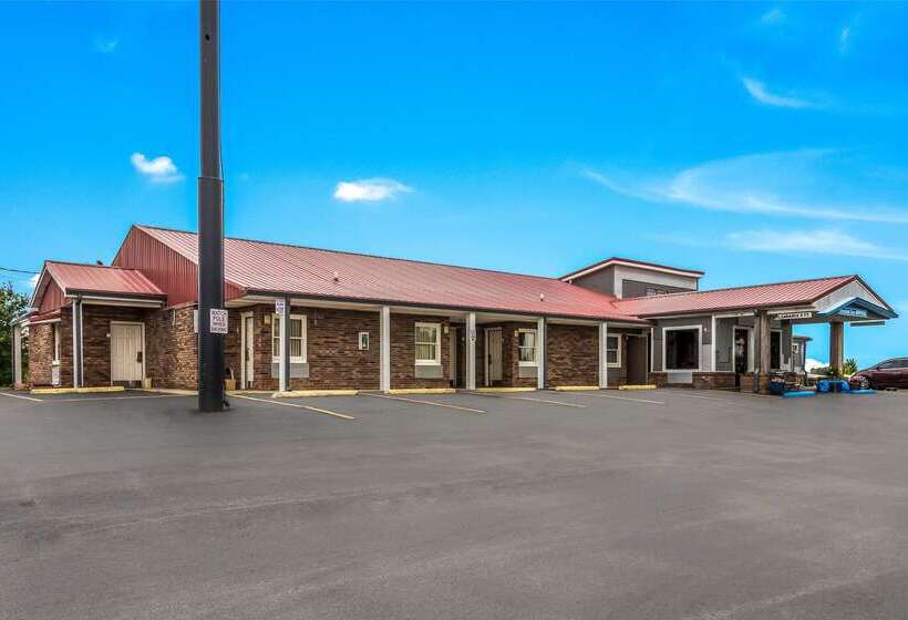 בית מלון כפרי Rodeway Inn