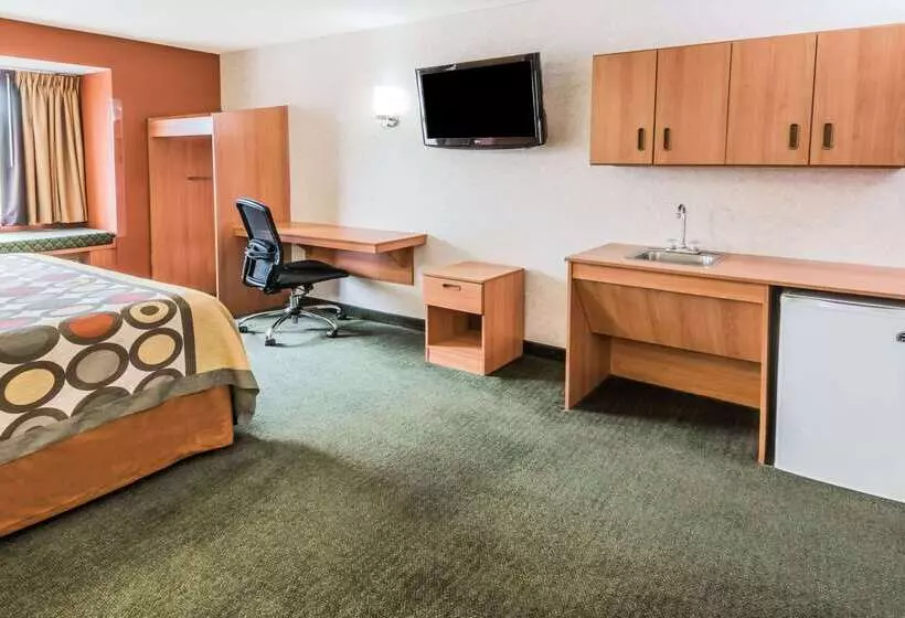 酒店 Super 8 By Wyndham Columbus West