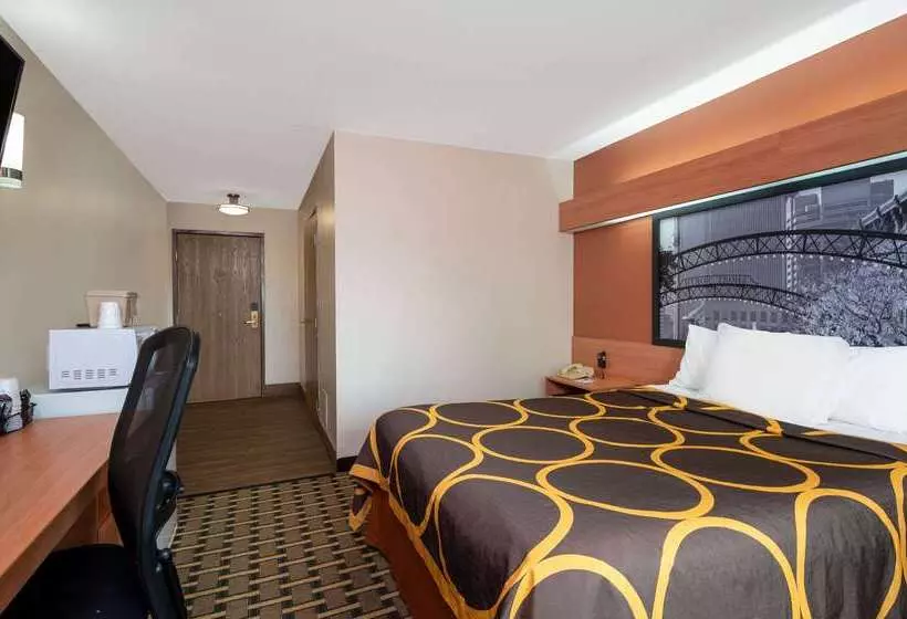 酒店 Super 8 By Wyndham Columbus West