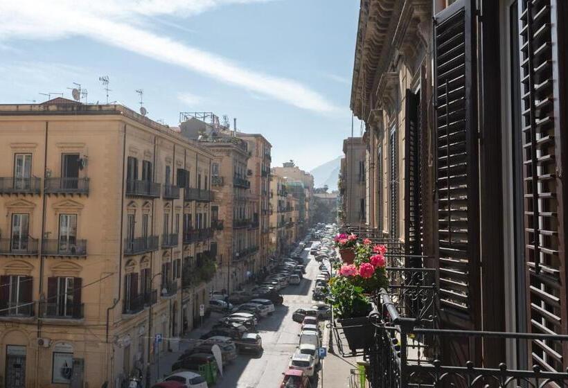 تختخواب و صبحانه Archè Design Rooms And Suites