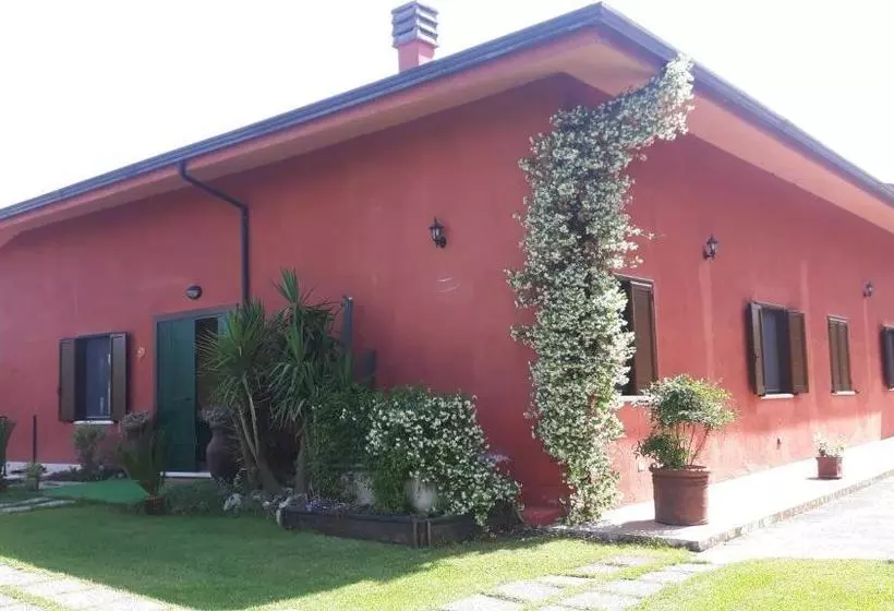 Aamiaismajoitus (B&B) Villa Daniela