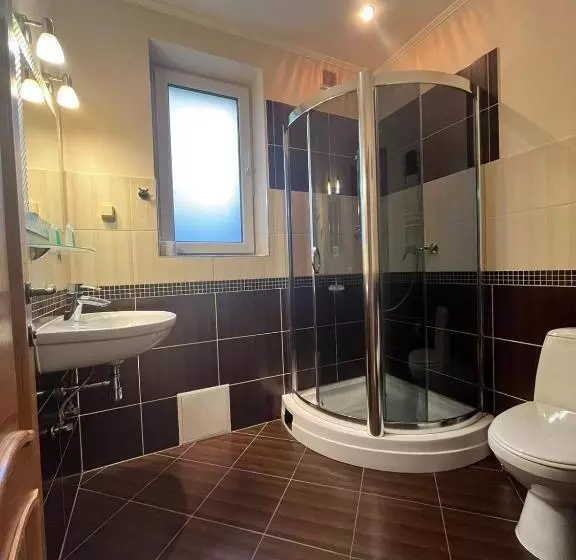 Hotelli Knyazhyj Dvir