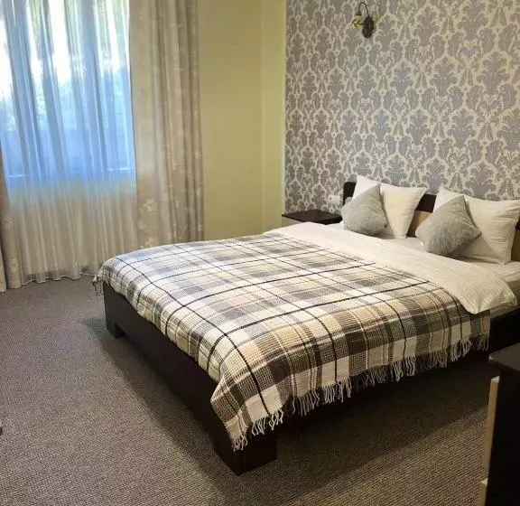 Hotelli Knyazhyj Dvir