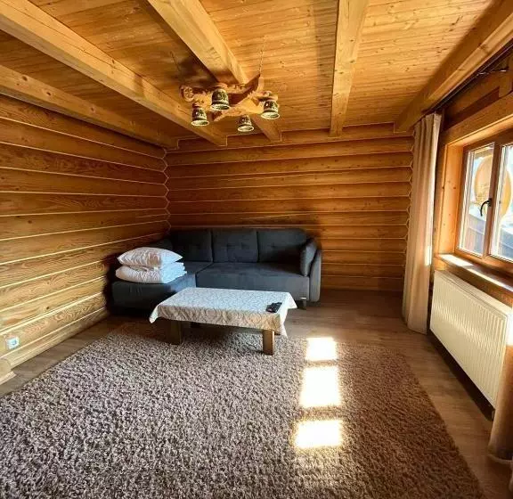 Hotelli Knyazhyj Dvir