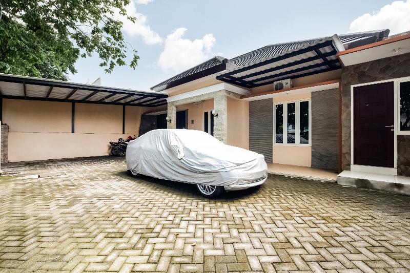 Hotel Oyo 3398 Griya Rm 19 Syariah