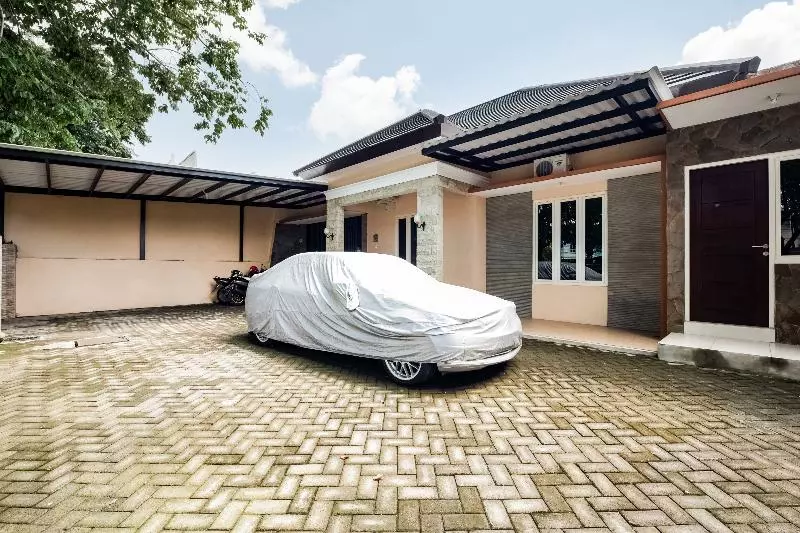 ホテル Oyo 3398 Griya Rm 19 Syariah