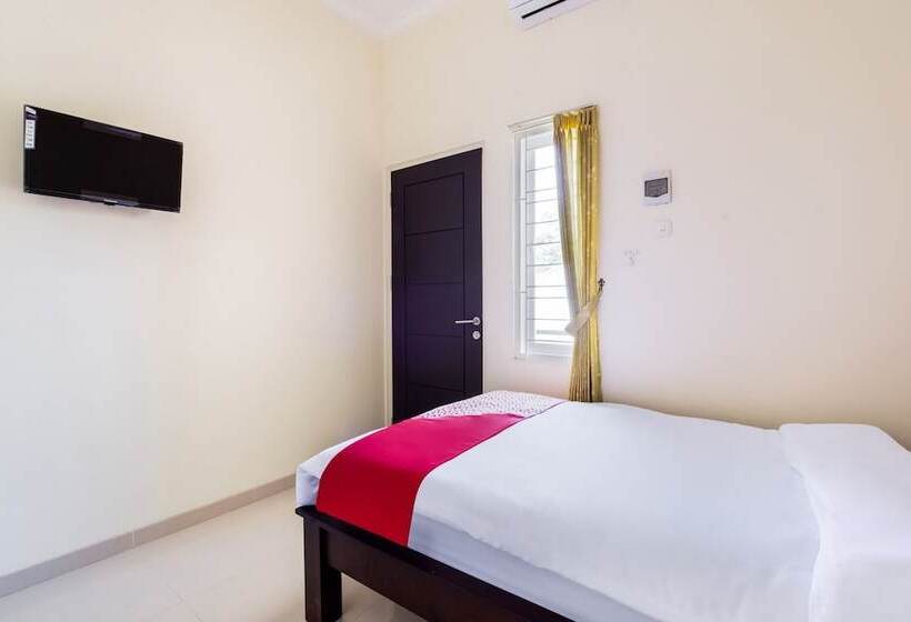 Hotel Oyo 3398 Griya Rm 19 Syariah