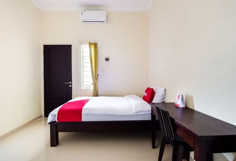 Hotel Oyo 3398 Griya Rm 19 Syariah